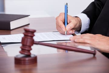 Wat moet een ondernemer doen om aanbestedingsstukken te begrijpen?