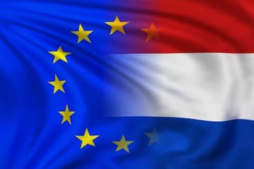 Moeten woningcorporaties Europees aanbesteden?
