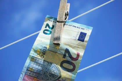 ING behoudt de Belastingdienst als grote klant, ondanks witwasschandaal