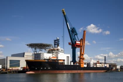 Geen sprake van belangenverstrengeling aanbesteding marineschepen