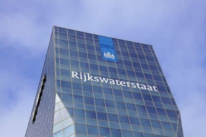 Rijkswaterstaat start aanbesteding vernieuwing Van Brienenoordbrug ondanks stikstofcrisis