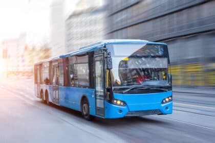 Provincies krijgen optie tot inbesteden ov-concessies