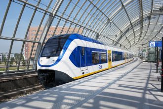 NS mag meedoen bij regionale OV-concessies
