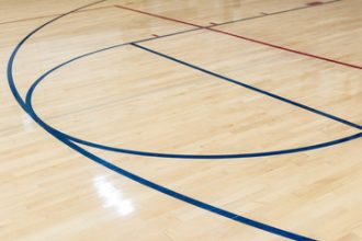 Gemeente Beek schrijft aanbesteding sporthal boven budget in